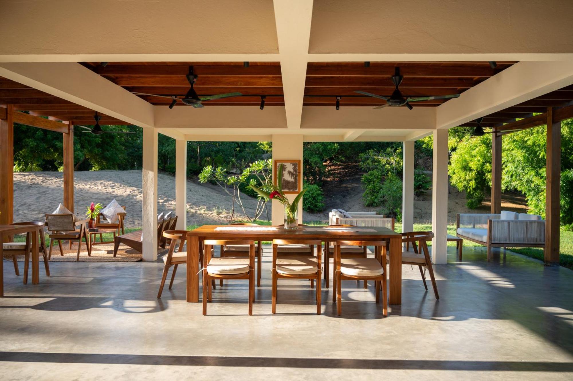 Niketh Villa Komari Arugambay Luaran gambar