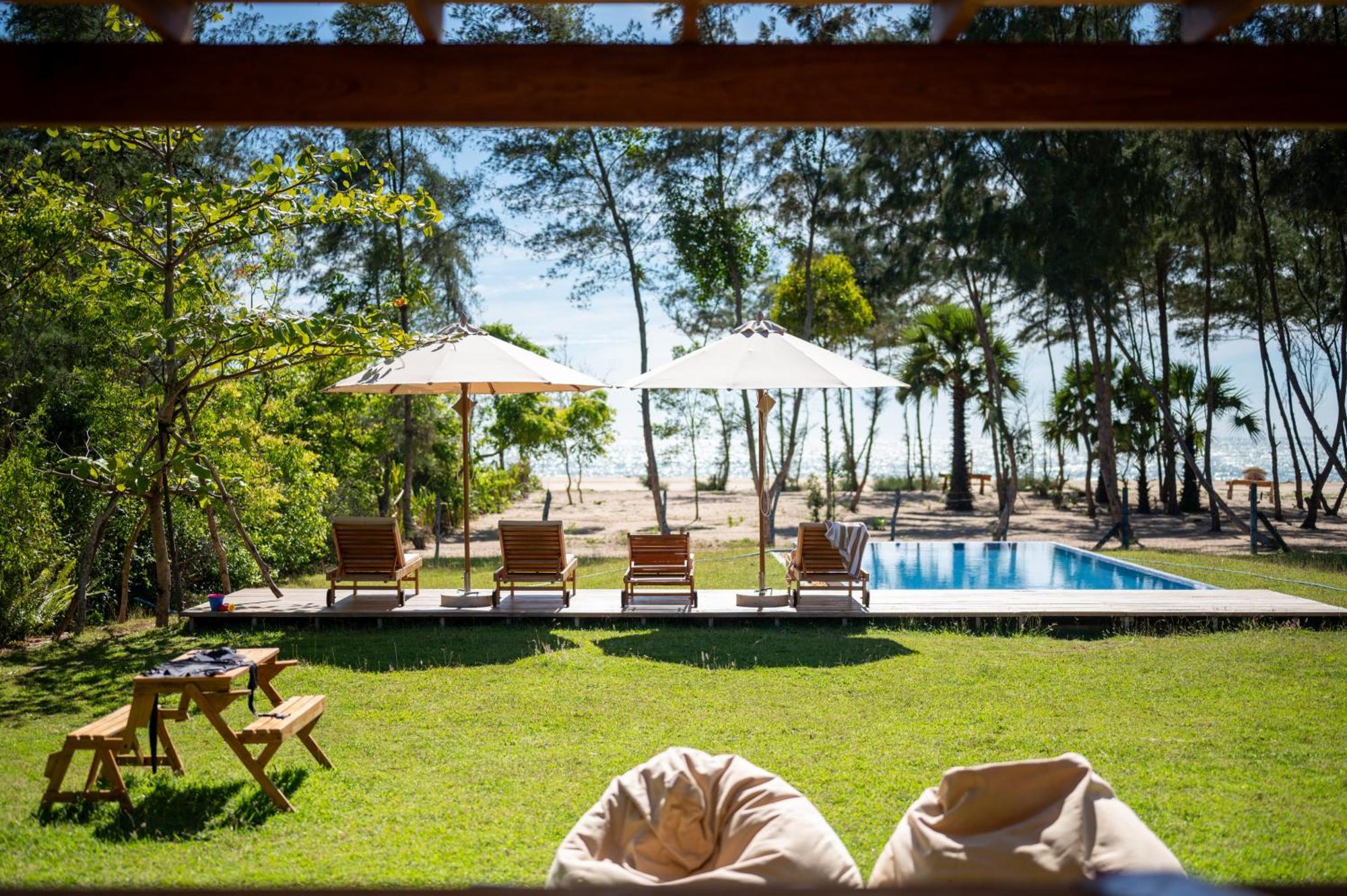 Niketh Villa Komari Arugambay Luaran gambar